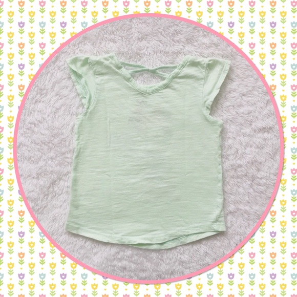 🌸4/$15🌸Minnie Mouse Graphic T-shirt 🌸 - Picture 3 of 4